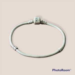 pandora snake chain bracelet for charms 7 1/2” in length